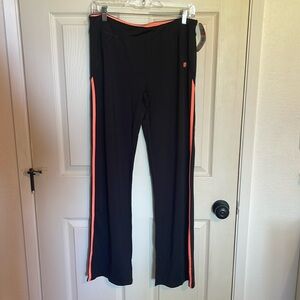 NWT. Wilson Yoga Pants. Size L.